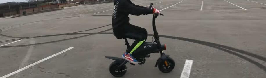 My smallest E-bike that has a Big Battery! DYU S2 Electric Bike Review