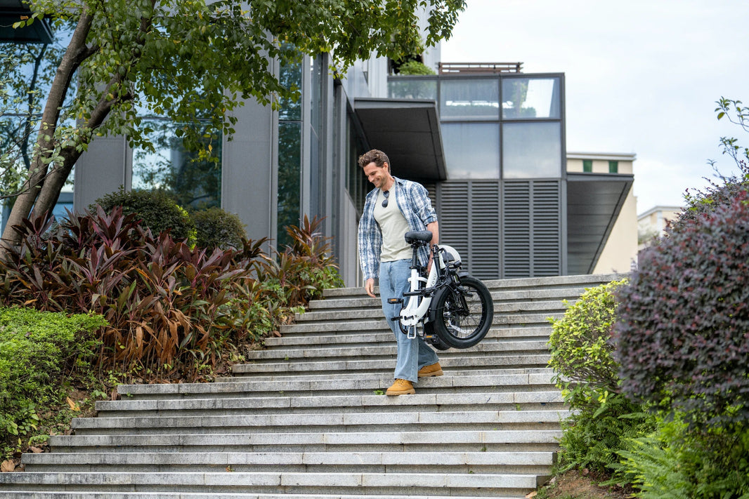 DYU C9 folding e-bike storage guide for apartments