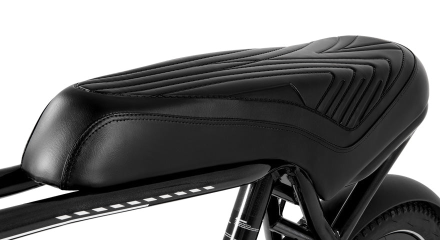 COMFORTABLE SADDLE