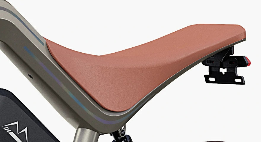 HEIGHT-ADJUSTABLE COMFORTABLE SADDLE